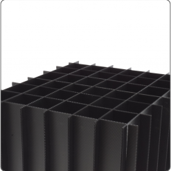 Gefache aus Hohlkammerplatten / Wabenplatten – gestanzt, geschweißt oder gesteckt; Trennsystem für KLT/GLT, Palettenboxen & Logistik.