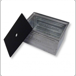 Blechkiste mit leichtem maßgefertigtem PP-Kunststoffdeckel aus StruCo-Profil Wabenkammerplatte (Hohlkammerplatte) – passend für alle Kistengrößen