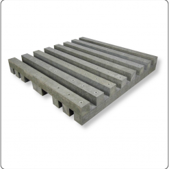 Maßgefertigte Kunststoffpalette – kundenspezifische Schwerlast-Sonderpalette für Transport, Lagerung und Logistik, individuell nach Kundenvorgabe gefertigt für Mehrwegverpackungssysteme.