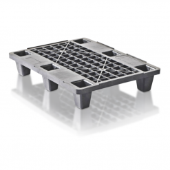 🇩🇪 Deutsch Kunststoff-Halbpalette für Transport und Lagerung, stabile und hygienische Mehrwegpalette 🇬🇧 Englisch Plastic half pallet for transport and storage, durable and hygienic reusable pallet 🇪🇸 Spanisch Media paleta de plástico para transporte y almacenamiento, duradera e higiénica 🇫🇷 Französisch Demi-palette en plastique pour le transport et le stockage, robuste et hygiénique 🇮🇹 Italienisch Mezza pallet in plastica per trasporto e stoccaggio, resistente e igienica 🇵🇱 Polnisch Półpaleta z tworzywa sztucznego do transportu i magazynowania, trwała i higieniczna 🇳🇱 Niederländisch Kunststof halve pallet voor transport en opslag, duurzaam en hygiënisch