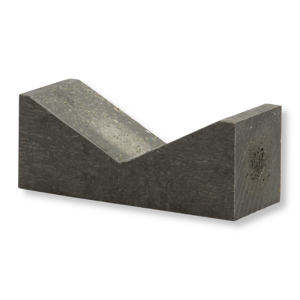 Kunststoff-Lagerprisma 250x100x100 mm - für Rohre, Wellen & Rundstäbe - LP250V1-50006 1 Kunststoff-Lagerprisma 250x100x100 mm aus Recycling-Vollmaterial mit CNC-gefrästem V-Ausschnitt für Rohre, Wellen und Rundstäbe